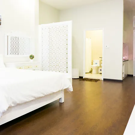 Qhome Saigon Nguyen Huu Canh